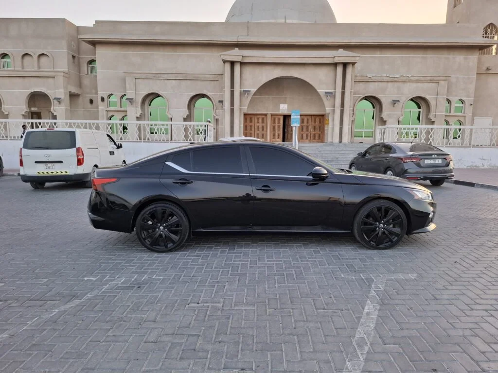 2020 NISSAN ALTIMA SR