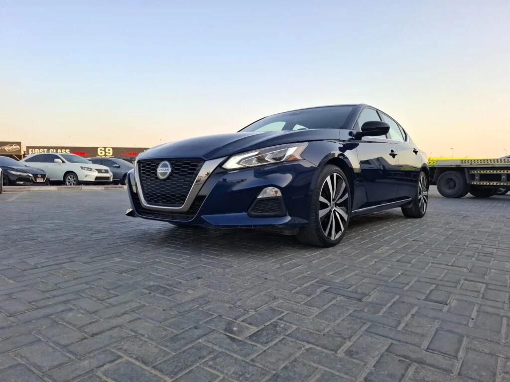 2022 NISSAN ALTIMA SR