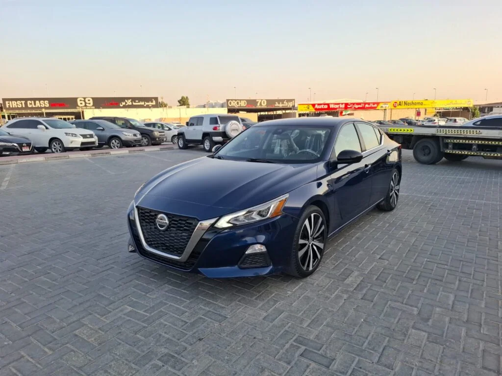 2022 NISSAN ALTIMA SR