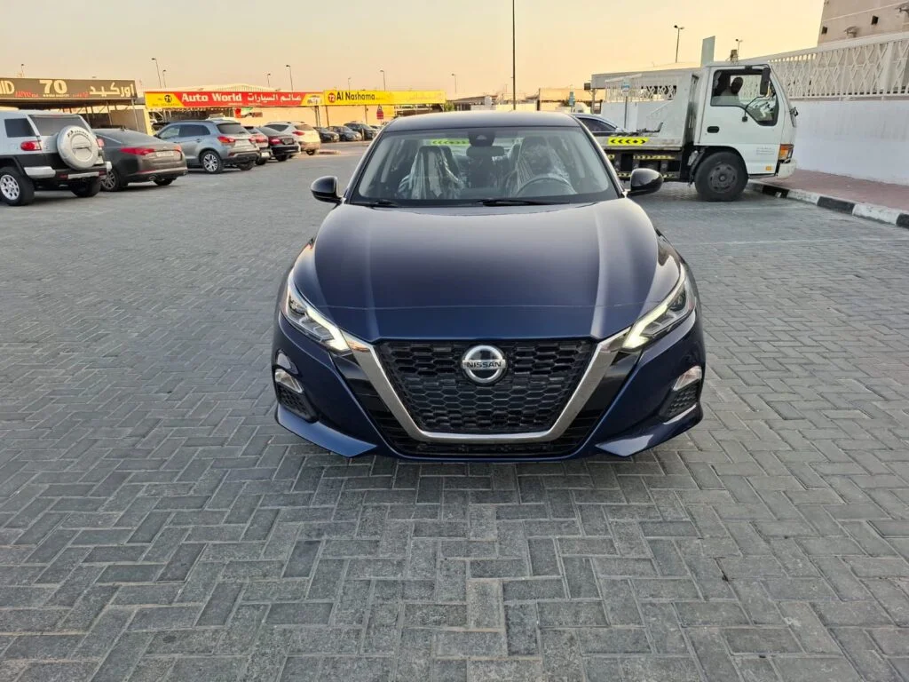 2022 NISSAN ALTIMA SR