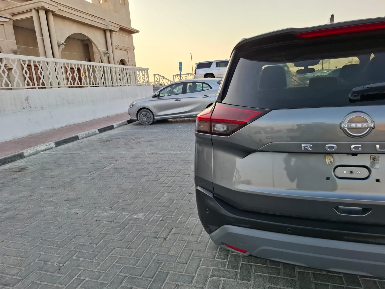 2022 NISSAN ROGUE SV AWD
