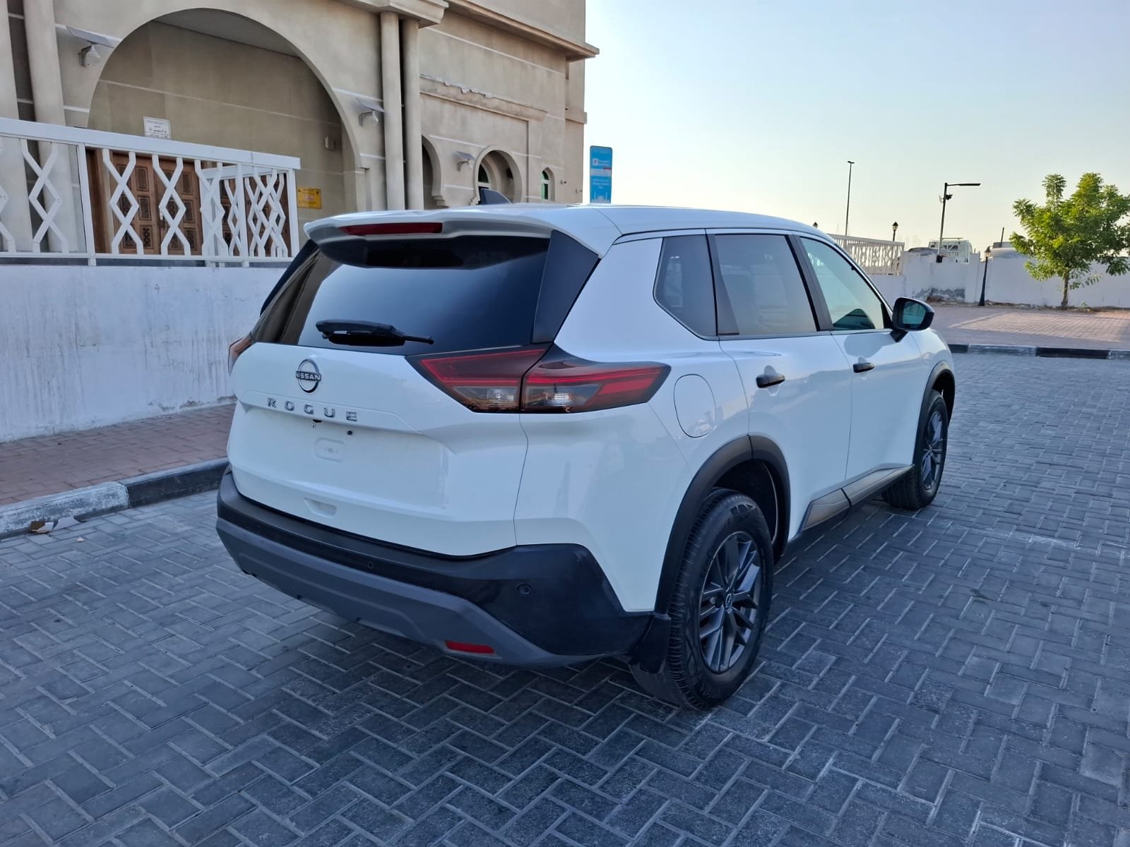 2023 NISSAN ROGUE
