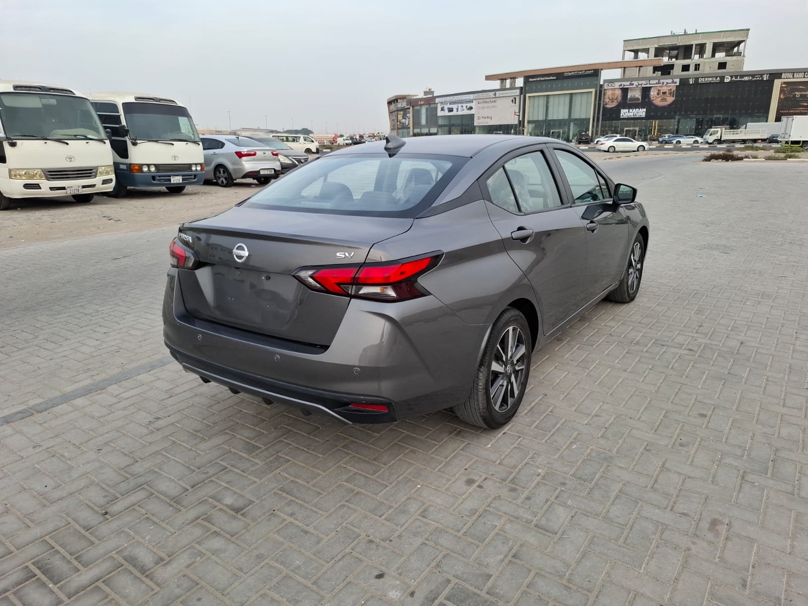 2021 NISSAN VERSA