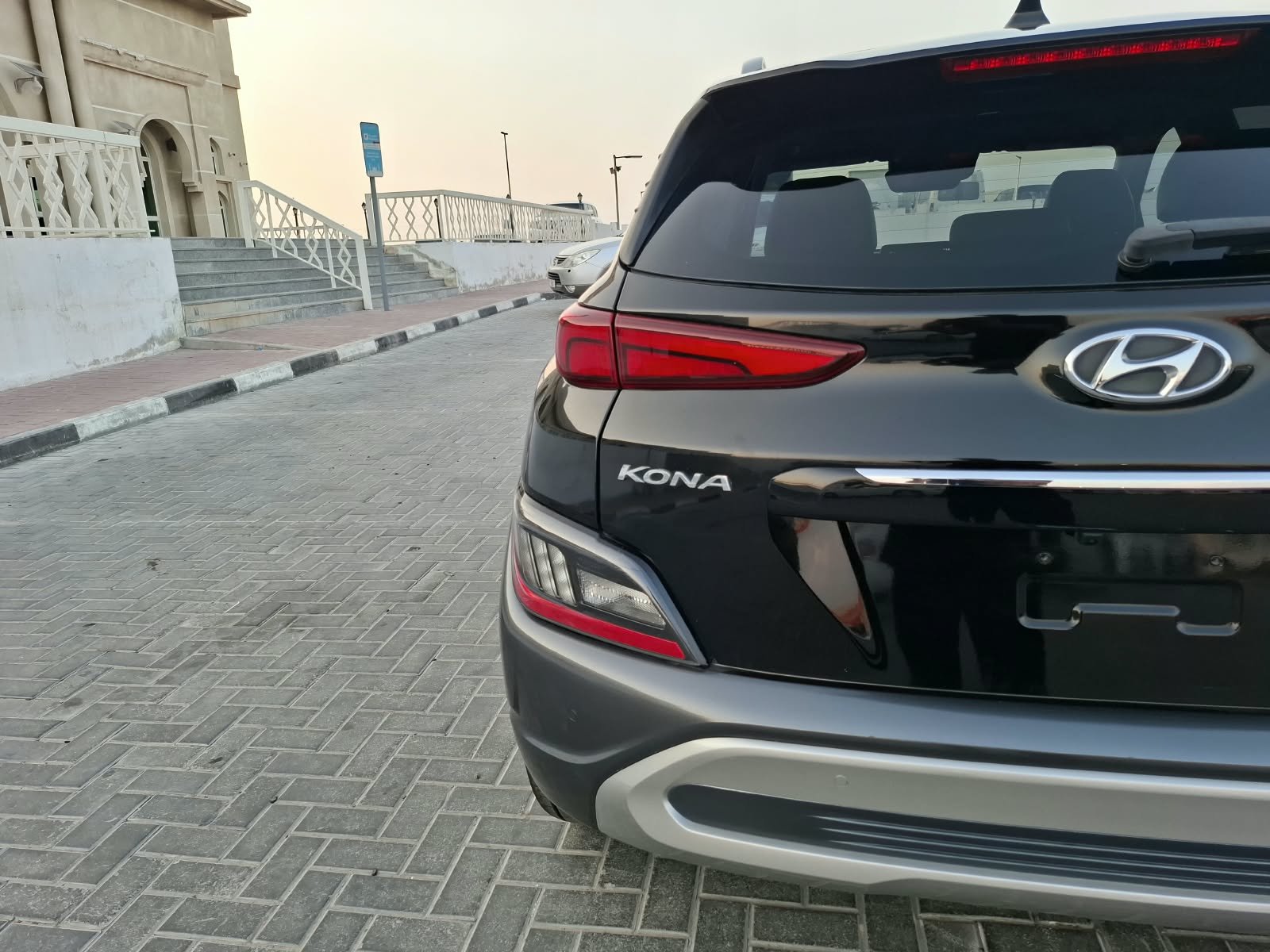 2022 HYUNDAI KONA